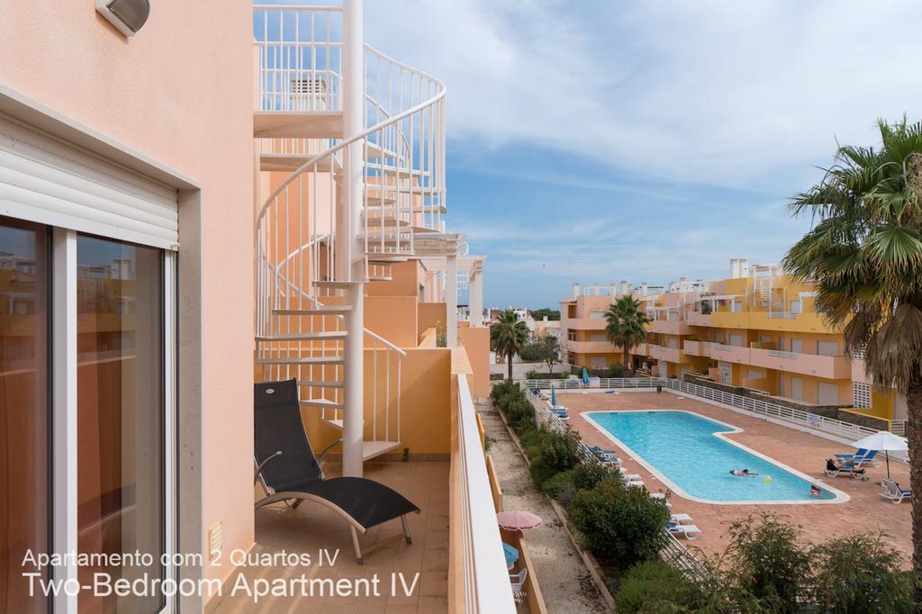 Apartamento com 2 Quartos IV